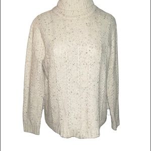 Dressbarn beige fleck turtleneck